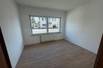 Erdgeschoßwohnung Eime - 5 Zimmer, 90 m&sup2;, 700&euro; | Angebot:25991382