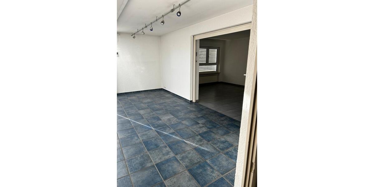 Erdgeschoßwohnung Marktheidenfeld - 4 Zimmer, 107 m&sup2;, 1.080&euro; | Angebot:25609658