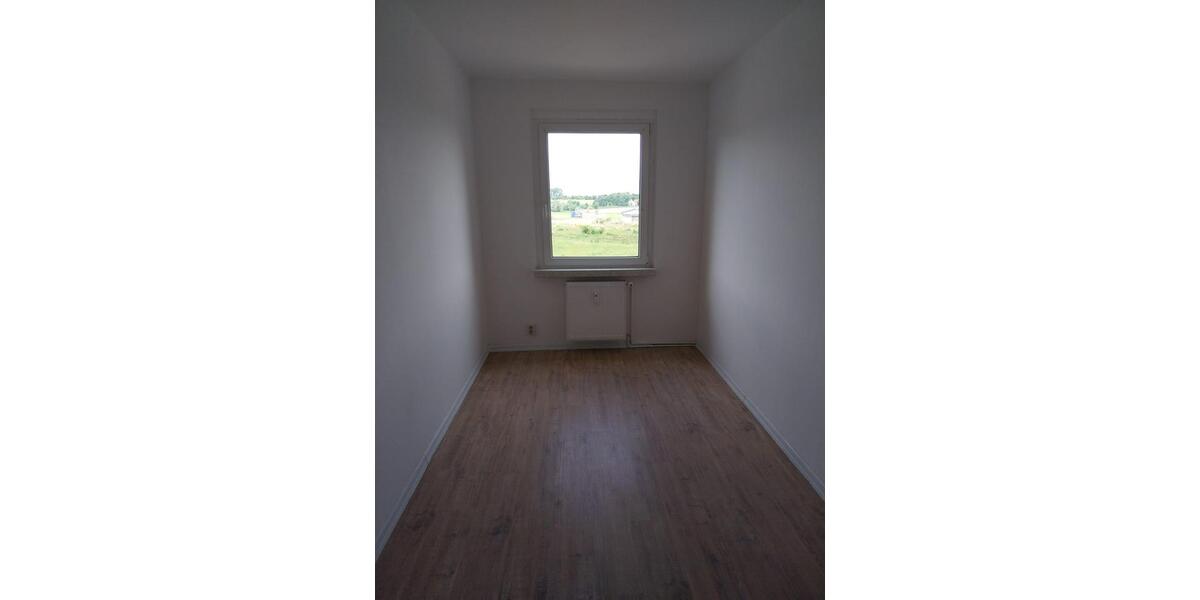 Etagenwohnung Ostrau - 4 Zimmer, 81 m&sup2;, 487&euro; | Angebot:23297204