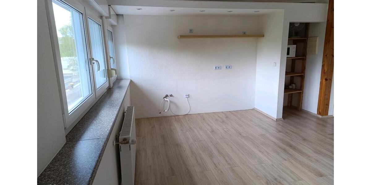 Dachgeschoßwohnung Hundsangen - 1 Zimmer, 40 m&sup2;, 490&euro; | Angebot:26629760