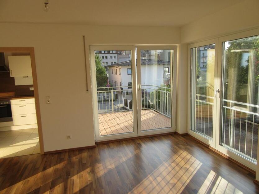 Schöne ruhige 3 Zimmerwohnung in zentraler Lage in Deggendorf