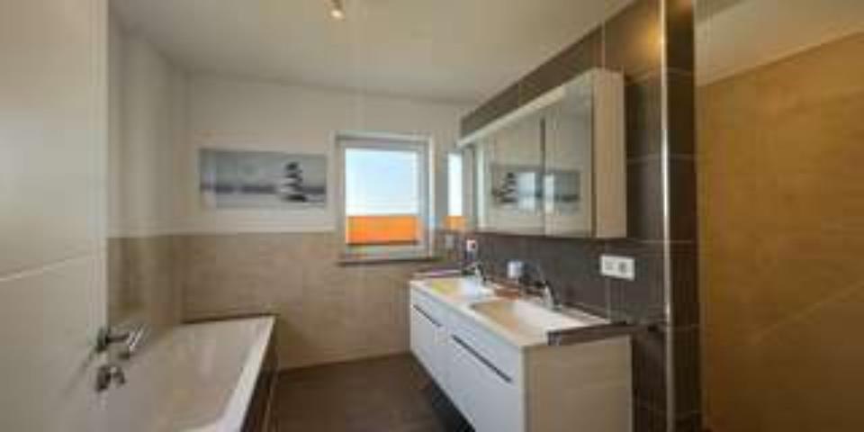 Etagenwohnung Pohlheim - 3 Zimmer, 107 m&sup2;, 1.125&euro; | Angebot:25844424