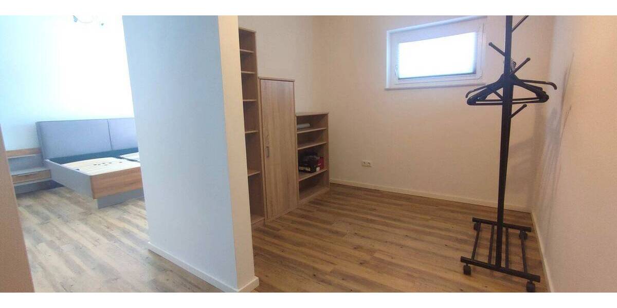 Einfamilienhaus Oberreichenbach - 5 Zimmer, 177 m&sup2;, 2.800&euro; | Angebot:26318984