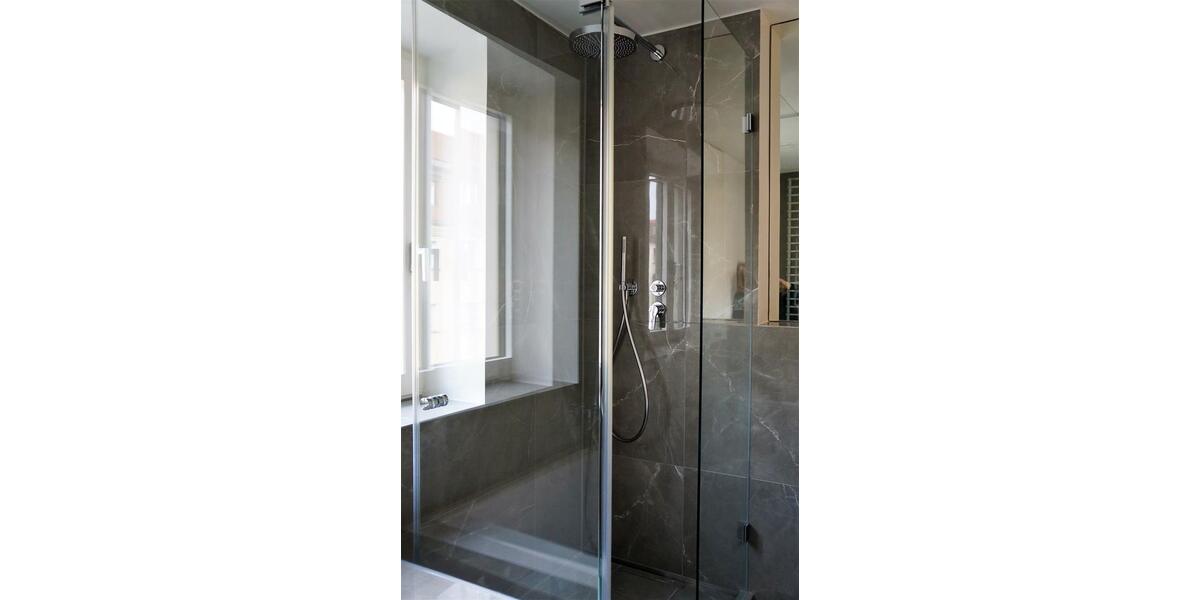Etagenwohnung München Bogenhausen - 3 Zimmer, 90 m&sup2;, 3.100&euro; | Angebot:26698904