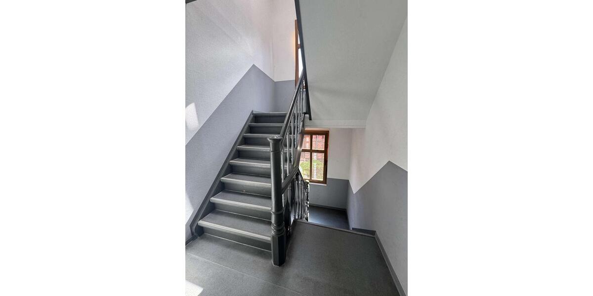 Dachgeschoßwohnung Magdeburg - 2 Zimmer, 39 m&sup2;, 419&euro; | Angebot:26647183