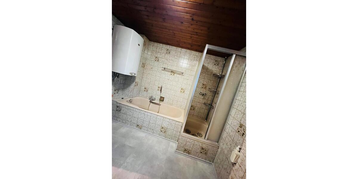 Etagenwohnung Pressath - 2 Zimmer, 74 m&sup2;, 123&euro; | Angebot:25903984