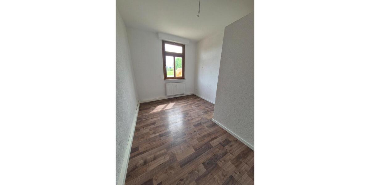 Erdgeschoßwohnung Neulußheim - 3 Zimmer, 50 m&sup2;, 1.150&euro; | Angebot:26431304