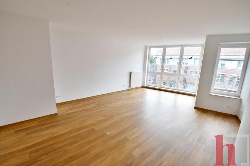 Große 4-Zimmer-Wohnung mit 2 Balkonen in der Innenstadt von Lohne