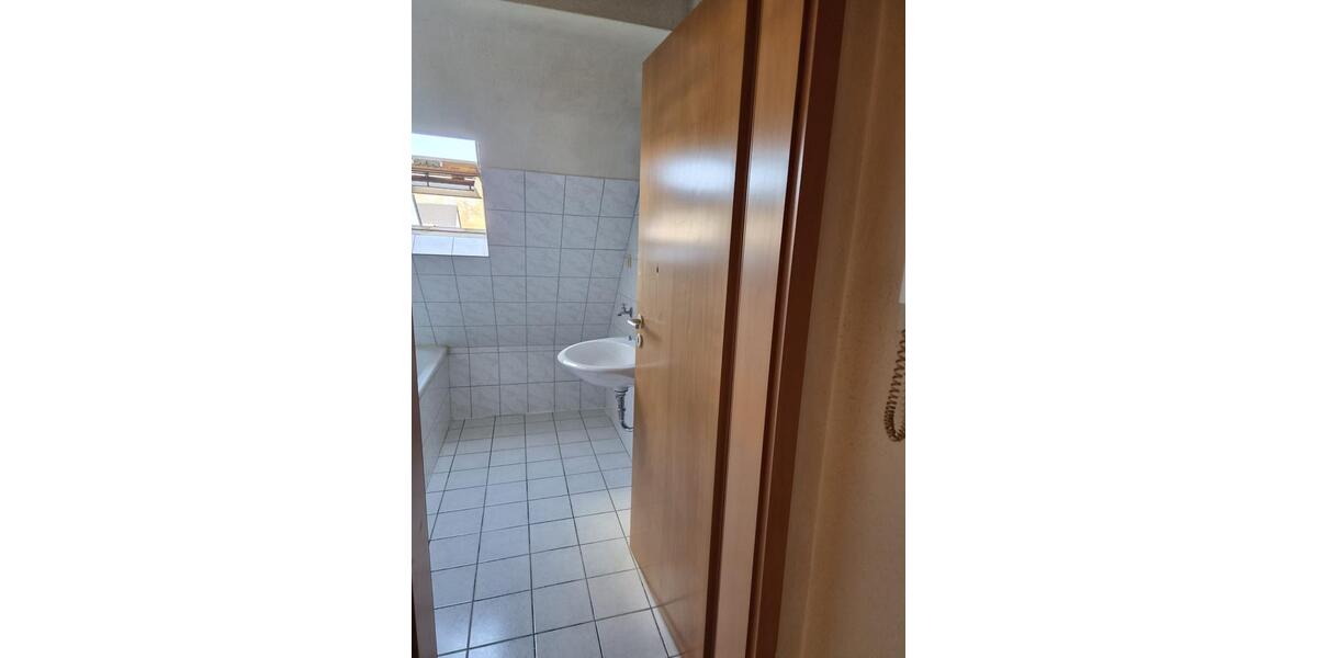 Etagenwohnung Hamm Bockum - 2.5 Zimmer, 38 m&sup2;, 580&euro; | Angebot:26014778