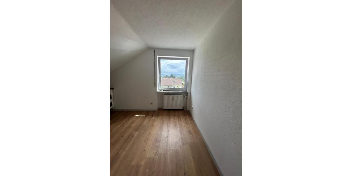 Dachgeschoßwohnung Balingen - 2 Zimmer, 65 m&sup2;, 700&euro; | Angebot:26044417