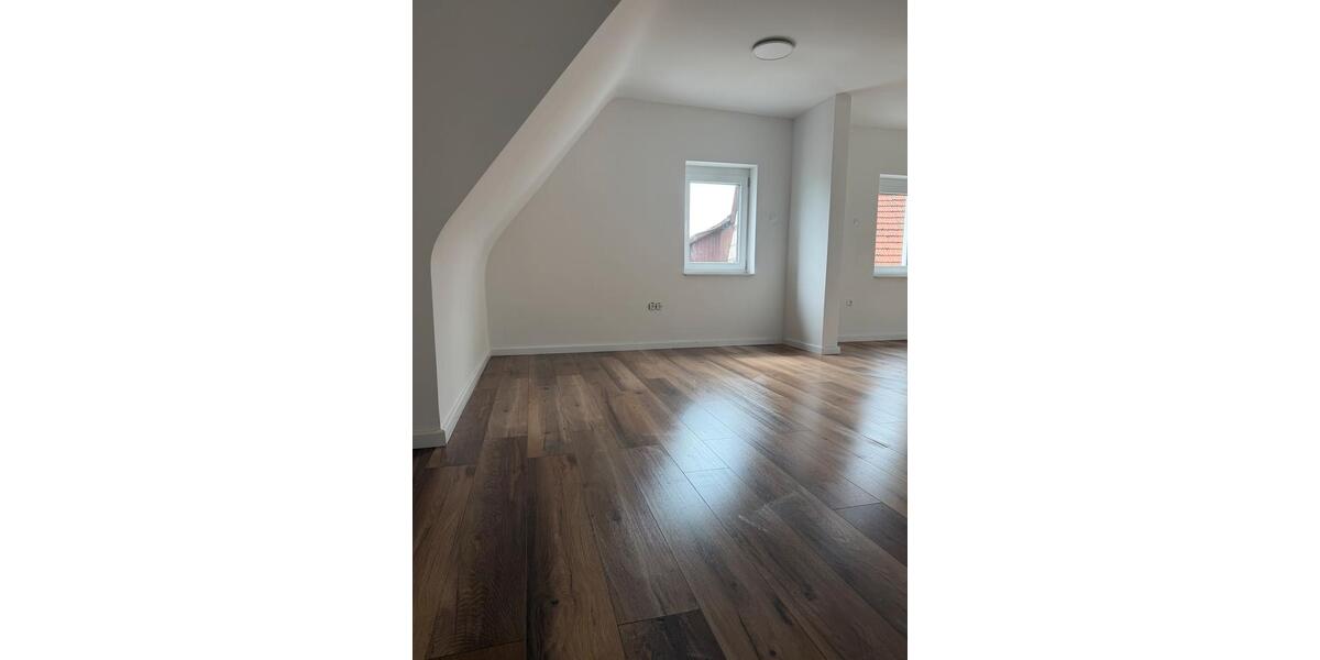Dachgeschoßwohnung Gaildorf - 3 Zimmer, 60 m&sup2;, 700&euro; | Angebot:26531678