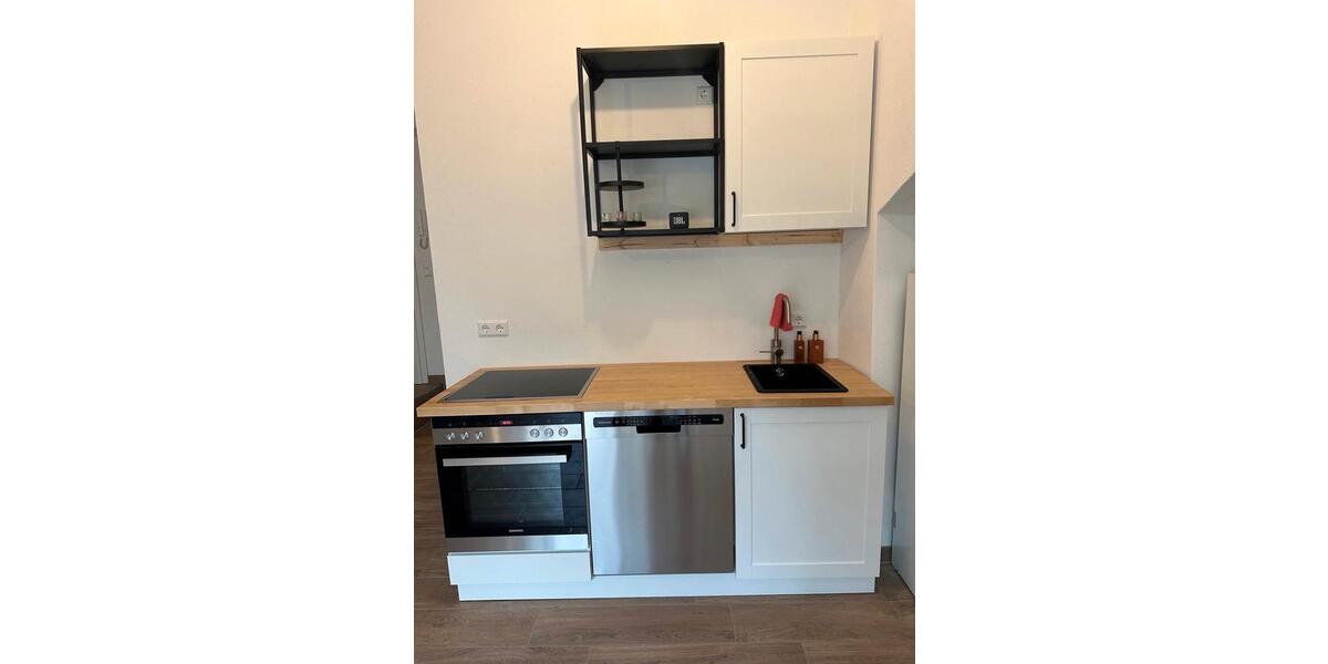 Erdgeschoßwohnung Freiberg - 1 Zimmer, 40 m&sup2;, 300&euro; | Angebot:26600529