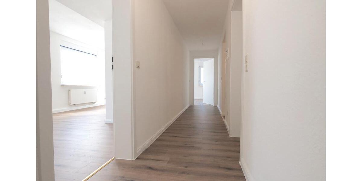Erdgeschoßwohnung Baiersbronn - 3.5 Zimmer, 95 m&sup2;, 690&euro; | Angebot:23794105