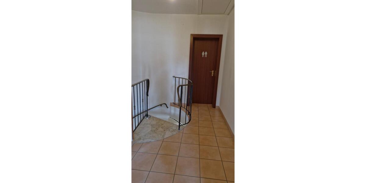 Etagenwohnung Salmtal - 2 Zimmer, 100 m&sup2;, 865&euro; | Angebot:26375463