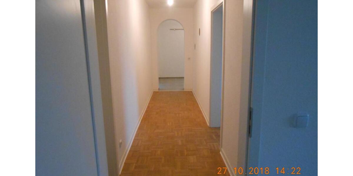 Etagenwohnung Heuchelheim a. d. Lahn - 4 Zimmer, 117 m&sup2;, 1.100&euro; | Angebot:25168350