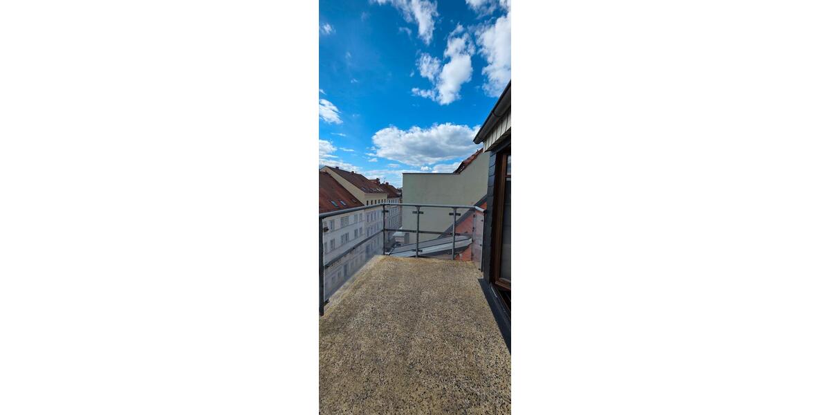 Dachgeschoßwohnung Görlitz - 1 Zimmer, 38 m&sup2;, 270&euro; | Angebot:26531819
