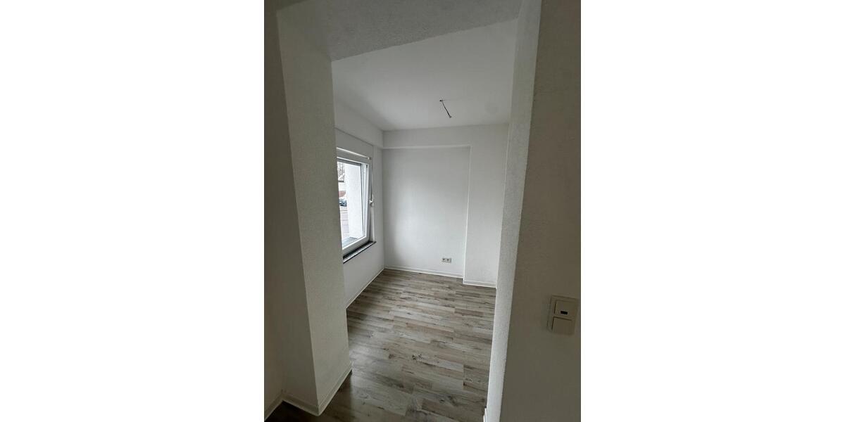 Erdgeschoßwohnung Nalbach - 4.5 Zimmer, 120 m&sup2;, 950&euro; | Angebot:24215125