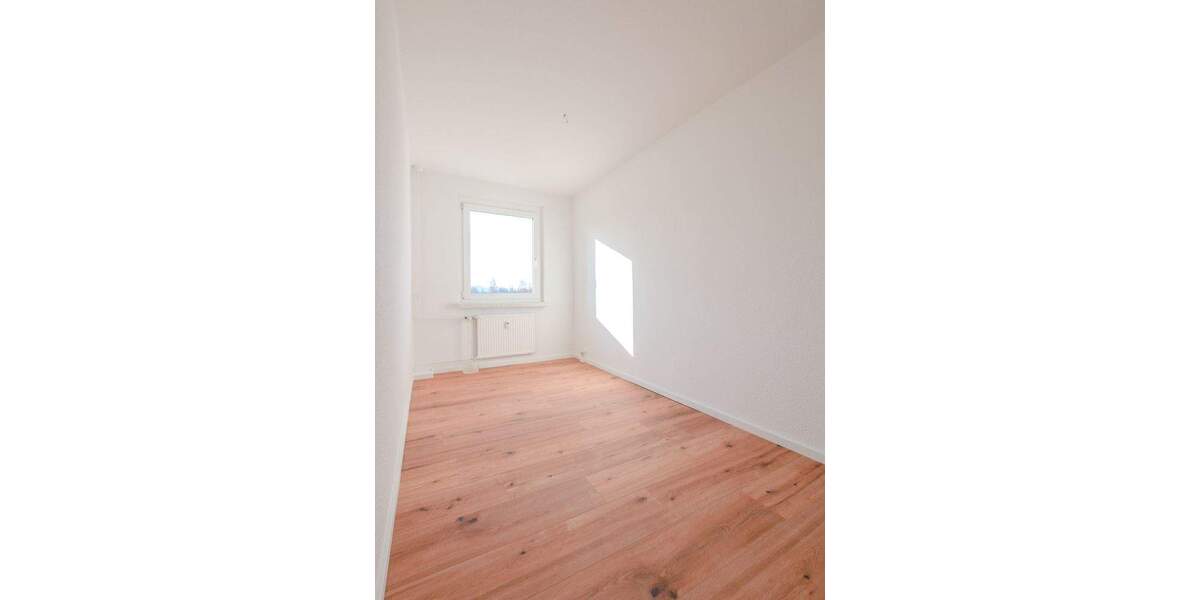 Etagenwohnung Neustadt in Sachsen Neustadt - 3 Zimmer, 60 m&sup2;, 330&euro; | Angebot:25909015