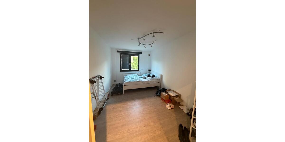 Etagenwohnung Bergisch Gladbach Frankenforst - 3 Zimmer, 90 m&sup2;, 1.450&euro; | Angebot:26531497