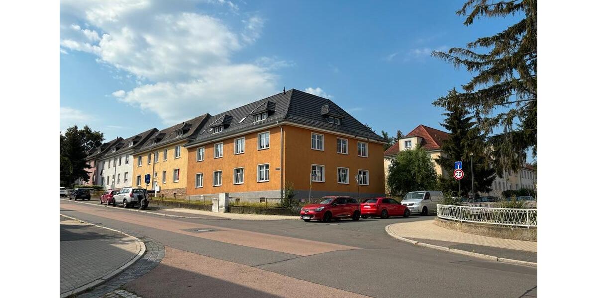 Dachgeschoßwohnung Weißenfels - 2 Zimmer, 66 m&sup2;, 595&euro; | Angebot:26272190