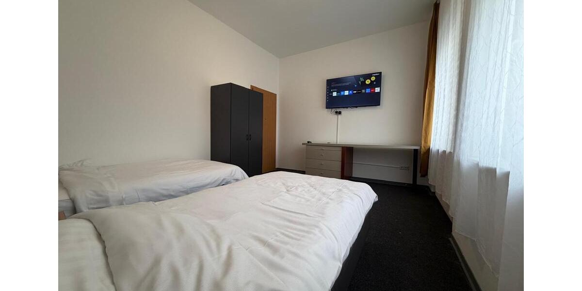 Wohnen auf Zeit Neuenrade - 4 Zimmer, 110 m&sup2;, 15&euro; | Angebot:26127814