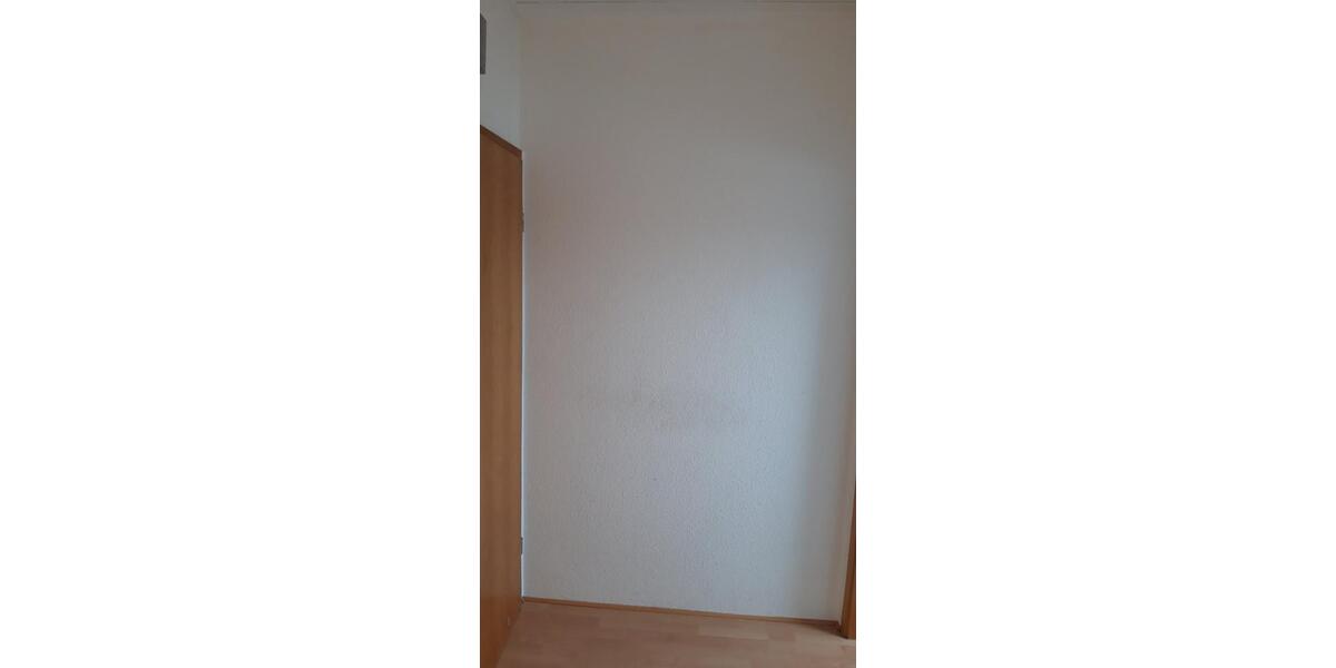 Dachgeschoßwohnung Essen Stadtbezirk VII - 2.5 Zimmer, 48 m&sup2;, 570&euro; | Angebot:26153579