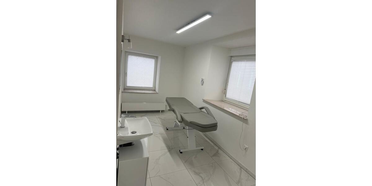 Gewerbeobjekt Blumberg - 500&euro; | Angebot:24870402