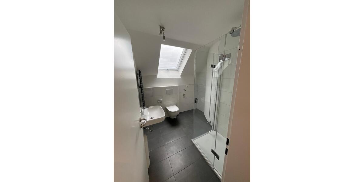 Dachgeschoßwohnung Wilnsdorf - 1 Zimmer, 50 m&sup2;, 550&euro; | Angebot:25647900