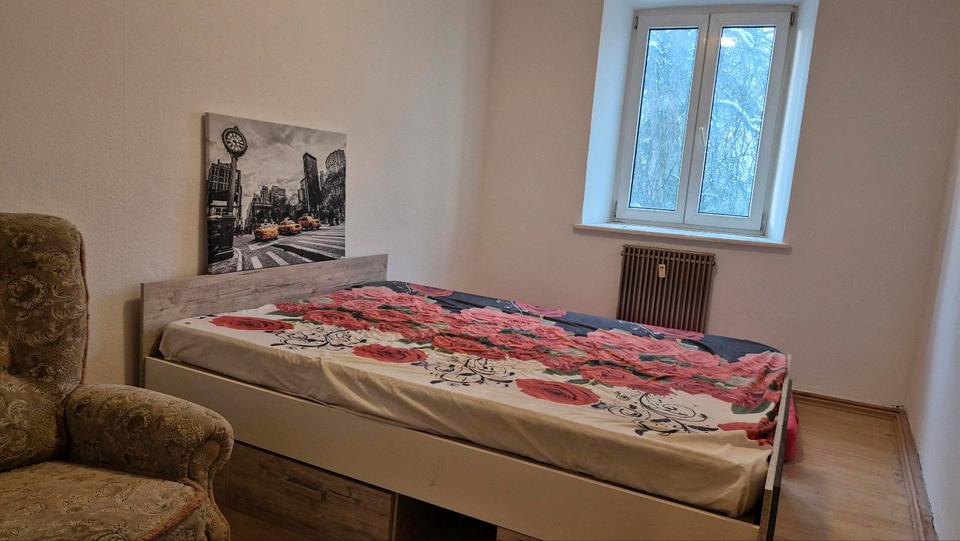 Etagenwohnung Arnstorf - 4 Zimmer, 100 m&sup2;, 1.100&euro; | Angebot:24480617