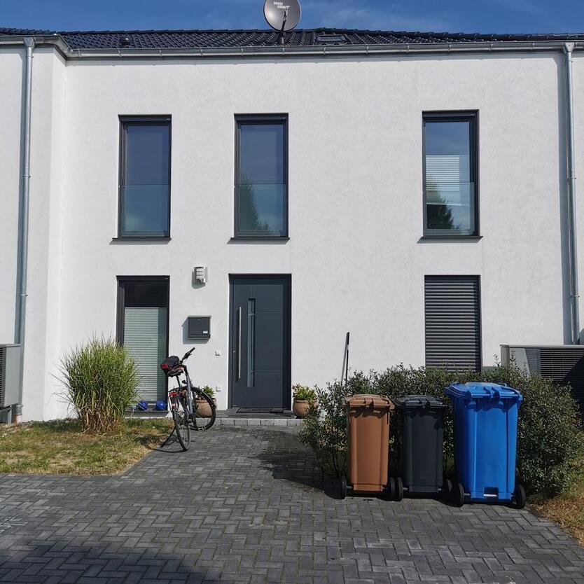 Modernes Reihenhaus zu vermieten
