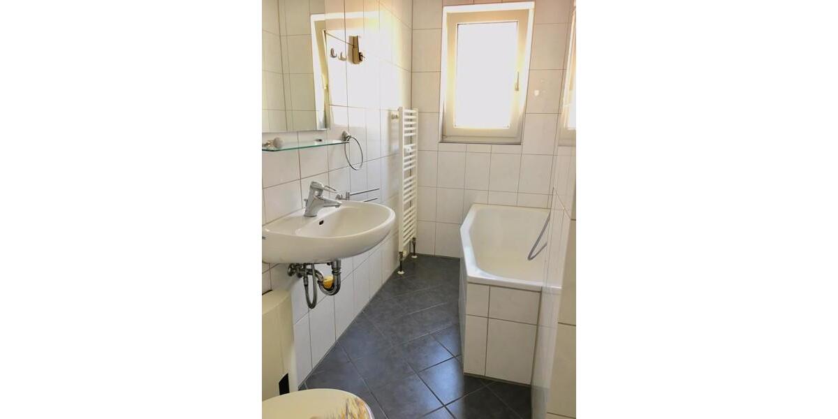 Etagenwohnung Mettmann - 2 Zimmer, 45 m&sup2;, 527&euro; | Angebot:25252405