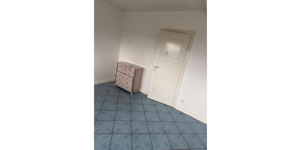Etagenwohnung Bretten - 4 Zimmer, 18 m&sup2;, 450&euro; | Angebot:25945541