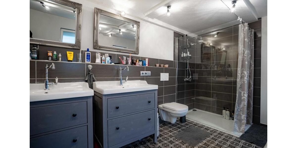 Einfamilienhaus Waldkappel - 4 Zimmer, 130 m&sup2;, 1.100&euro; | Angebot:26215930
