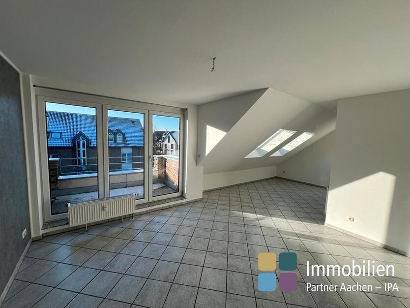 IPA - gemütliche Dachgeschosswohnung im Zentrum von Würselen Anfragen bitte per E-Mail zimmer