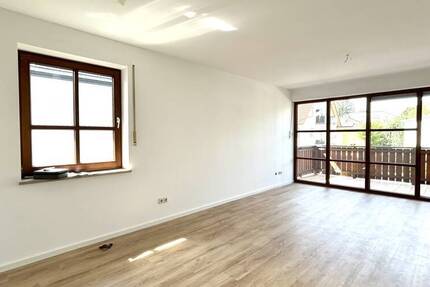 ELVIRA - Aubing - Sehr schöne 2 Zimmerwohnung mit Balkon