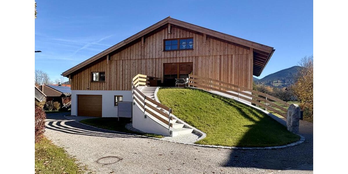 Doppelhaushälfte Bad Tölz - 5 Zimmer, 150 m&sup2;, 2.100&euro; | Angebot:26664870