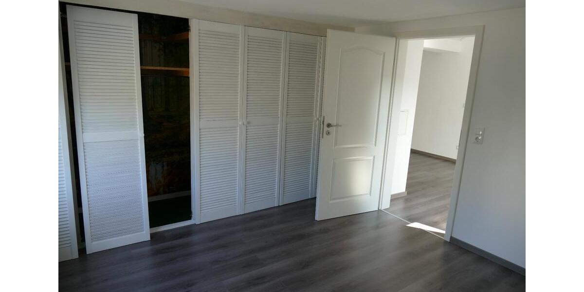 Dachgeschoßwohnung Gückingen - 3.5 Zimmer, 85 m&sup2;, 600&euro; | Angebot:25883292