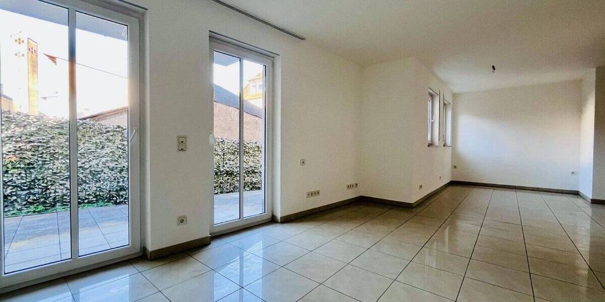 Etagenwohnung Trier Zewen - 3 Zimmer, 77 m&sup2;, 845&euro; | Angebot:25938597