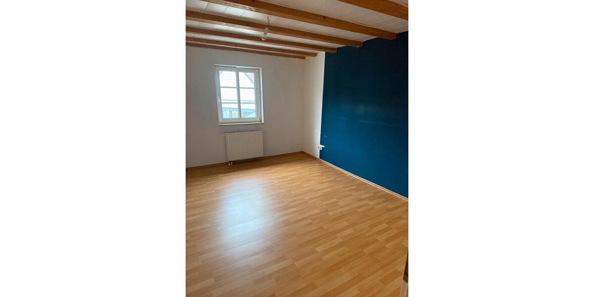 Schöne helle 85 qm Wohnung in Oberthal-Güdesweiler zu vermieten 3 zimmer