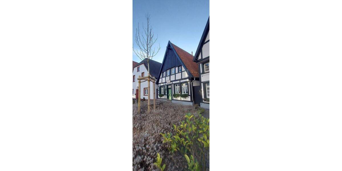 Einfamilienhaus Lünen - 3 Zimmer, 90 m&sup2;, 800&euro; | Angebot:25165863