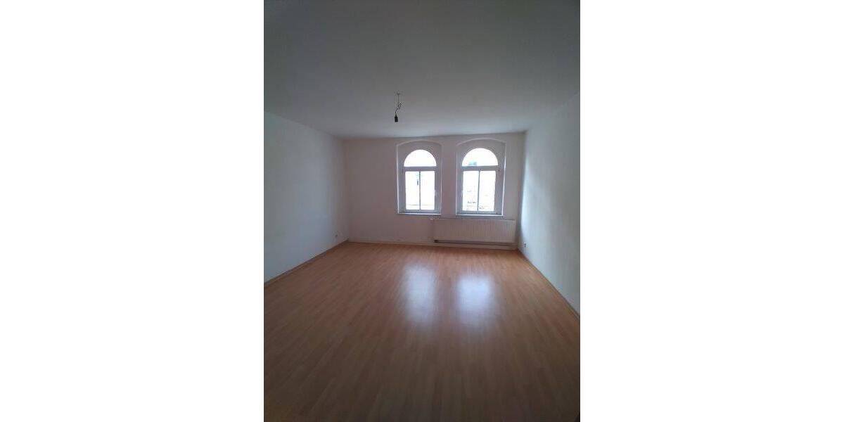 Etagenwohnung Riesa Innenstadt - 4 Zimmer, 102 m&sup2;, 530&euro; | Angebot:25776481
