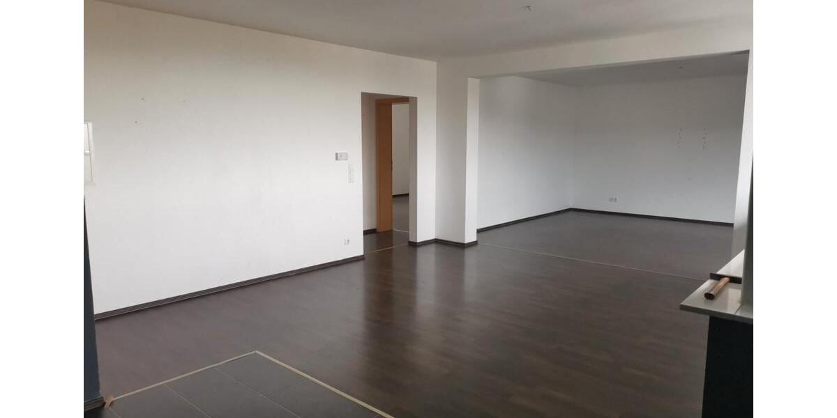Etagenwohnung Homberg (Ohm) - 3 Zimmer, 87 m&sup2;, 680&euro; | Angebot:26448981