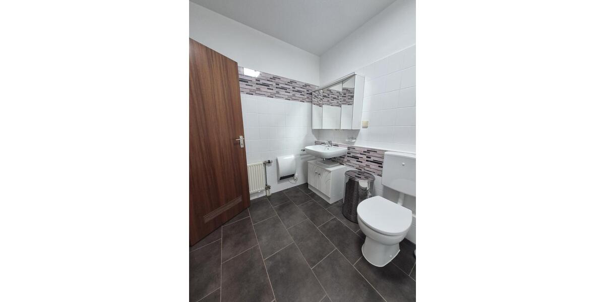 Erdgeschoßwohnung Bad Kreuznach Bad Münster am Stein-Ebernburg - 2 Zimmer, 64 m&sup2;, 700&euro; | Angebot:26629745