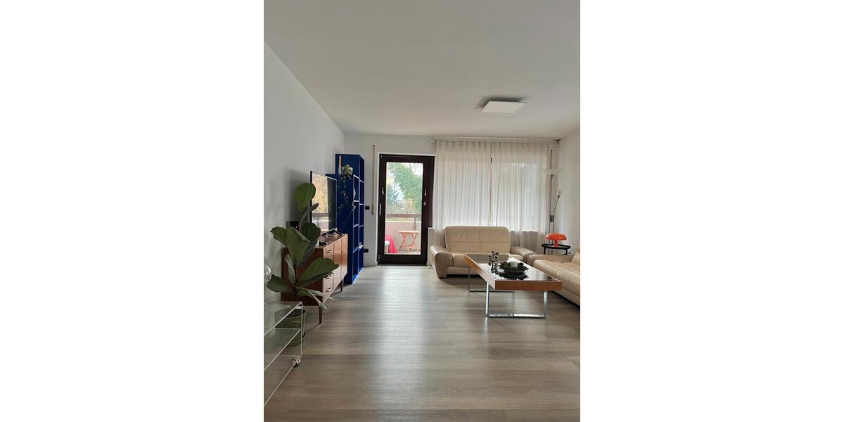 Helle 2-Zimmer Wohnung (62qm) mit Balkon Nähe Achalm, Reutlingen 2 zimmer