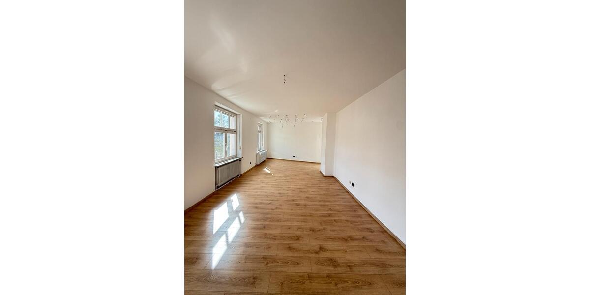 Etagenwohnung Ansbach - 5 Zimmer, 159 m&sup2;, 1.500&euro; | Angebot:25986577