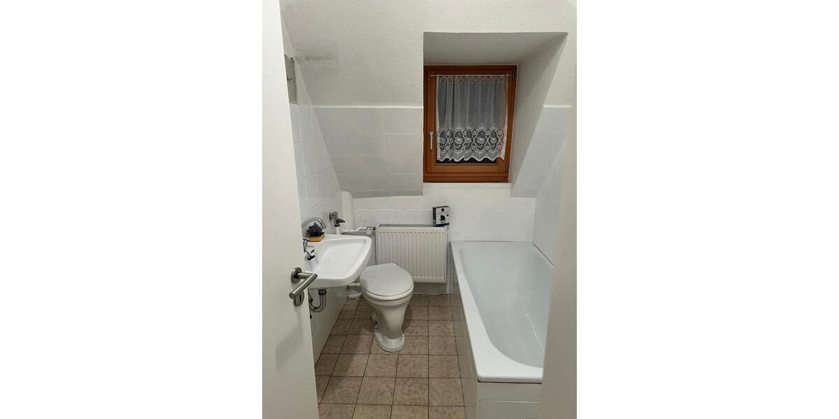 Etagenwohnung Neusäß - 2 Zimmer, 50 m&sup2;, 1.190&euro; | Angebot:26042516