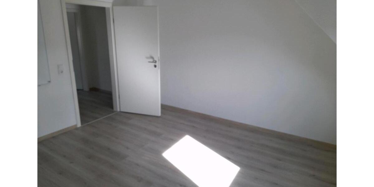 Dachgeschoßwohnung Betzdorf - 2 Zimmer, 60 m&sup2;, 475&euro; | Angebot:25986635