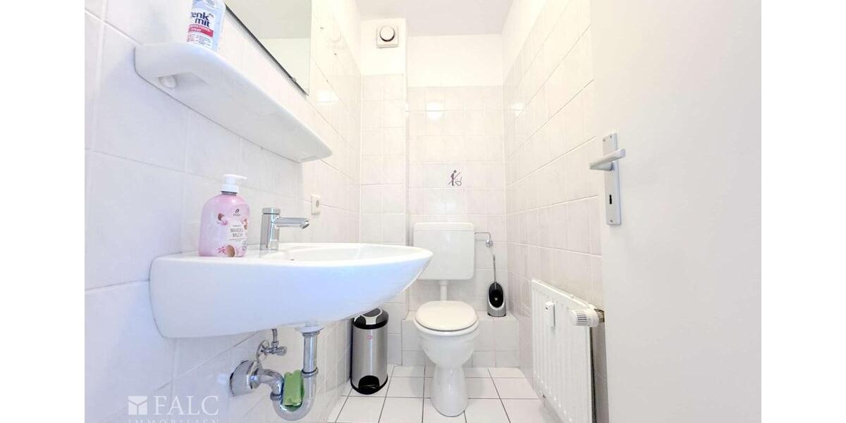 Raum für Erfolg – Ihre Praxis oder Ihr Büro in Toplage zimmer