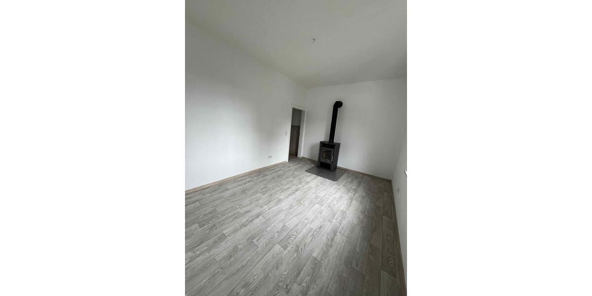 Etagenwohnung Bad Berleburg - 2 Zimmer, 60 m&sup2;, 480&euro; | Angebot:26003640