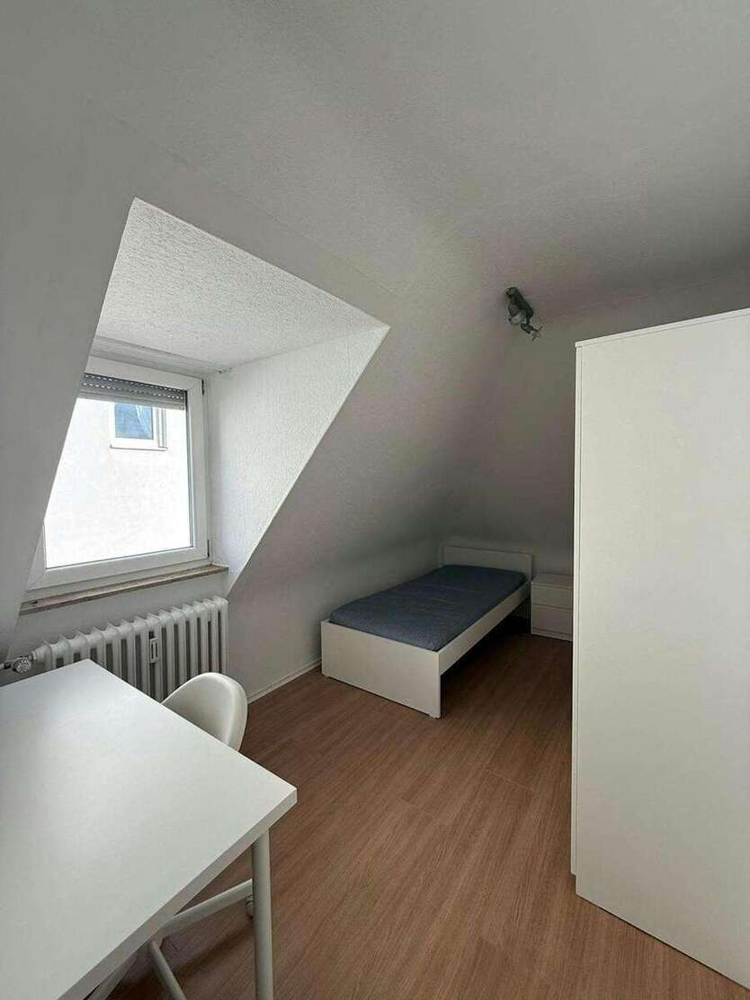 WG-Zimmer in Stuttgart 500 € 10 m² zimmer